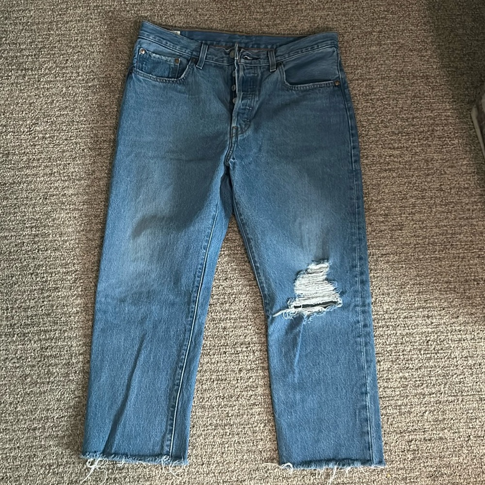 Levi’s 501 cropped jeans